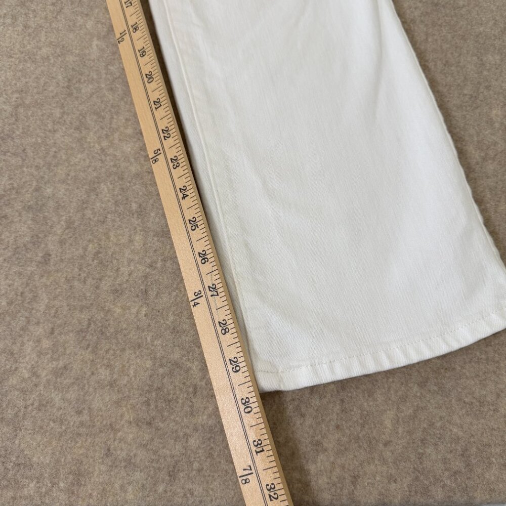 Levi’s 505 Straight Leg White Jeans Women’s Size 6 Classic Denim - Picture 3 of 16
